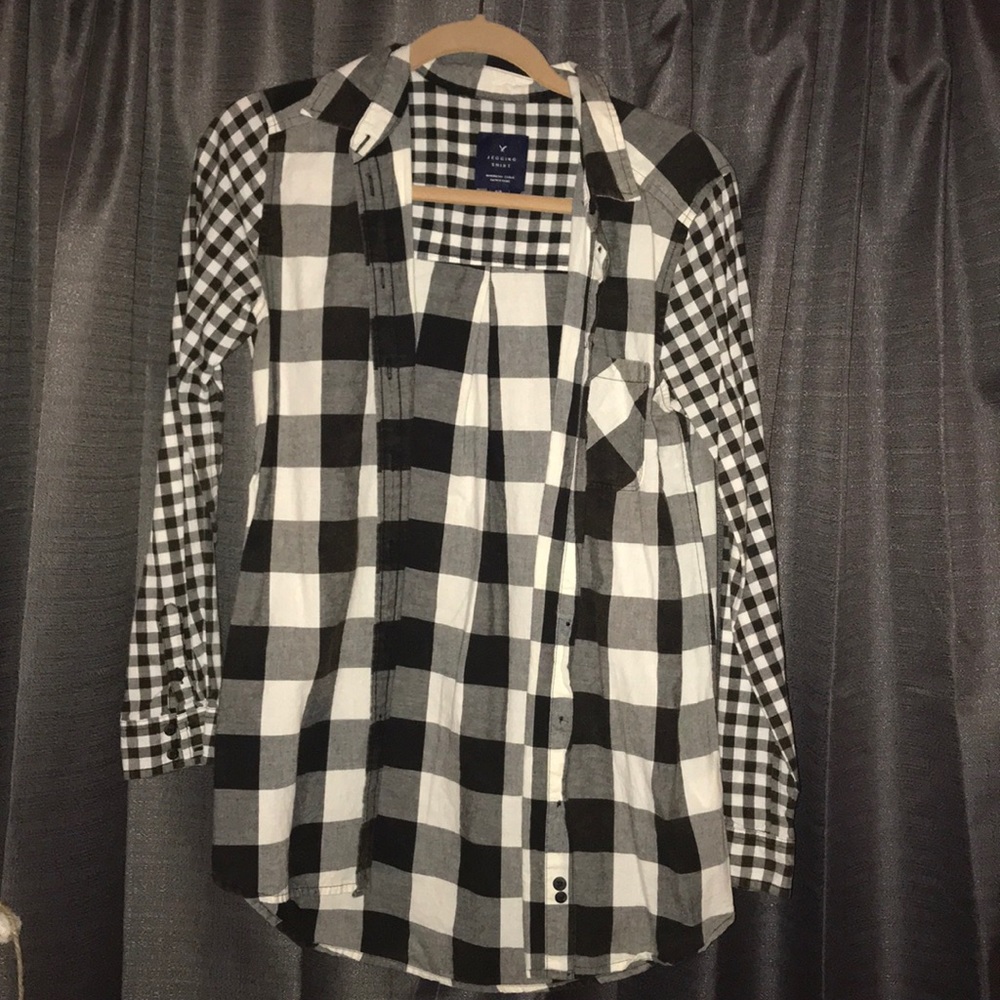 American Eagle Jegging Shirt